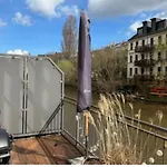 Relax-Wohnung Mit Balkon Ueber Die Weisse Elster