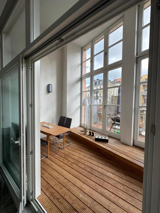Relax-wohnung Mit Balkon Ueber Weisse Elster Apartment *