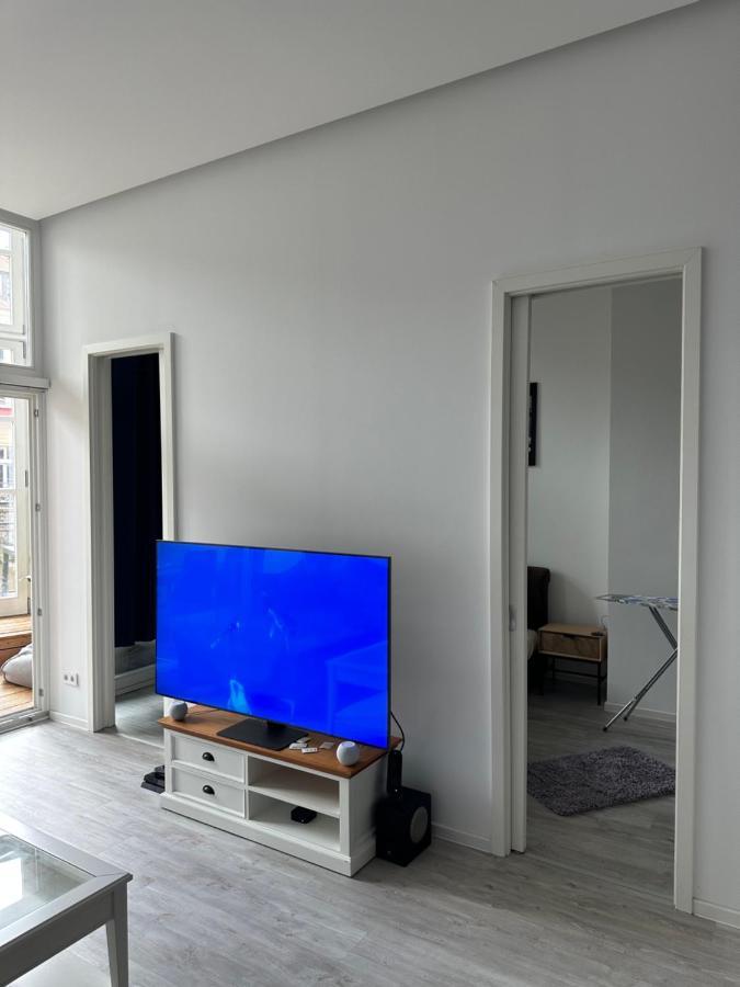Apartment Relax-wohnung Mit Balkon Ueber Weisse Elster Leipzig
